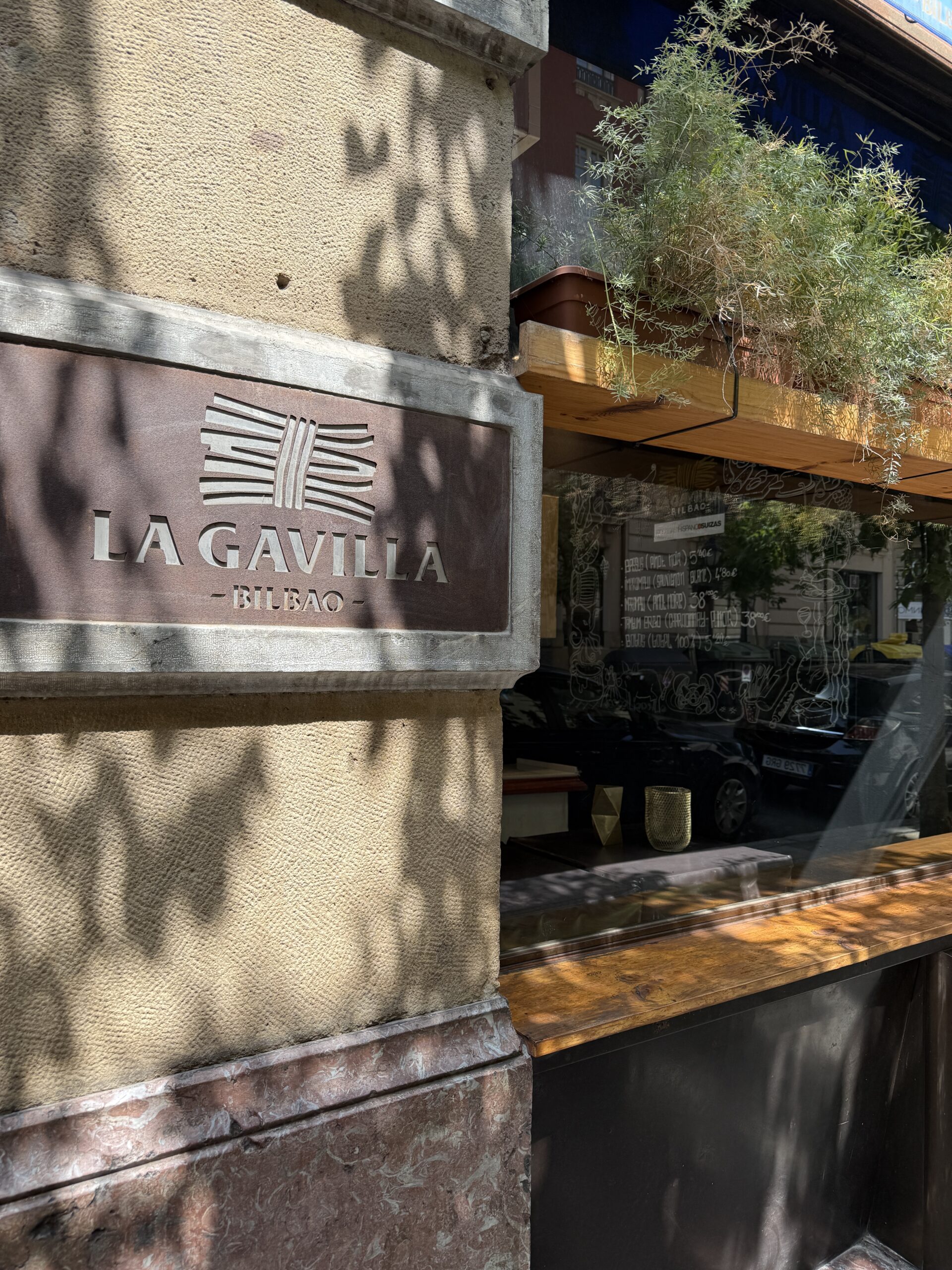 REFORMA BAR RESTAURANTE LA GAVILLA