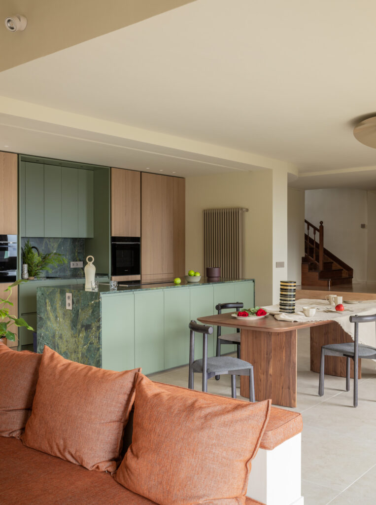 Sofa de Obra por Tabula Studio